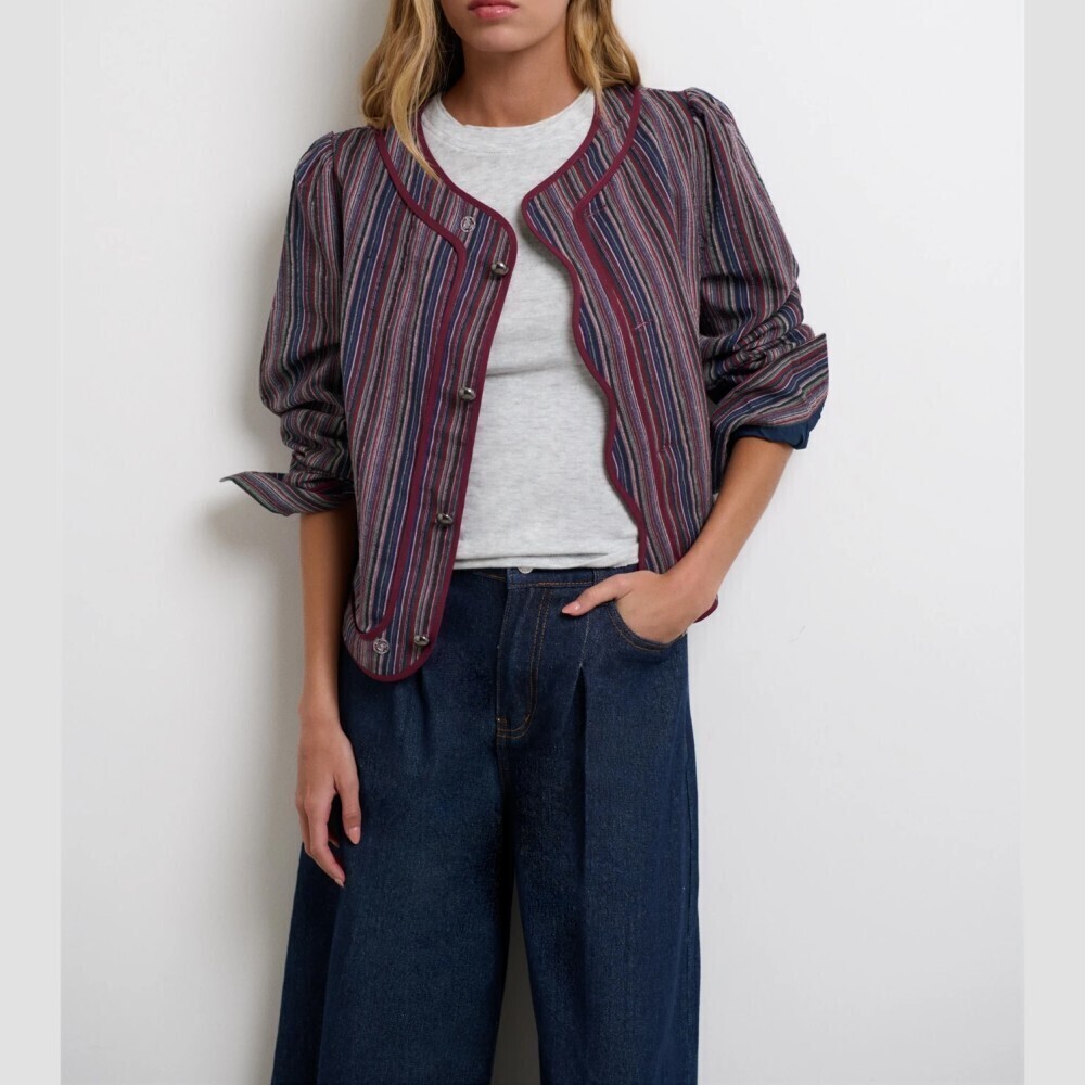 Multicolor Striped Contrast Piping Wavy Button Front Cropped Collarless Jacket